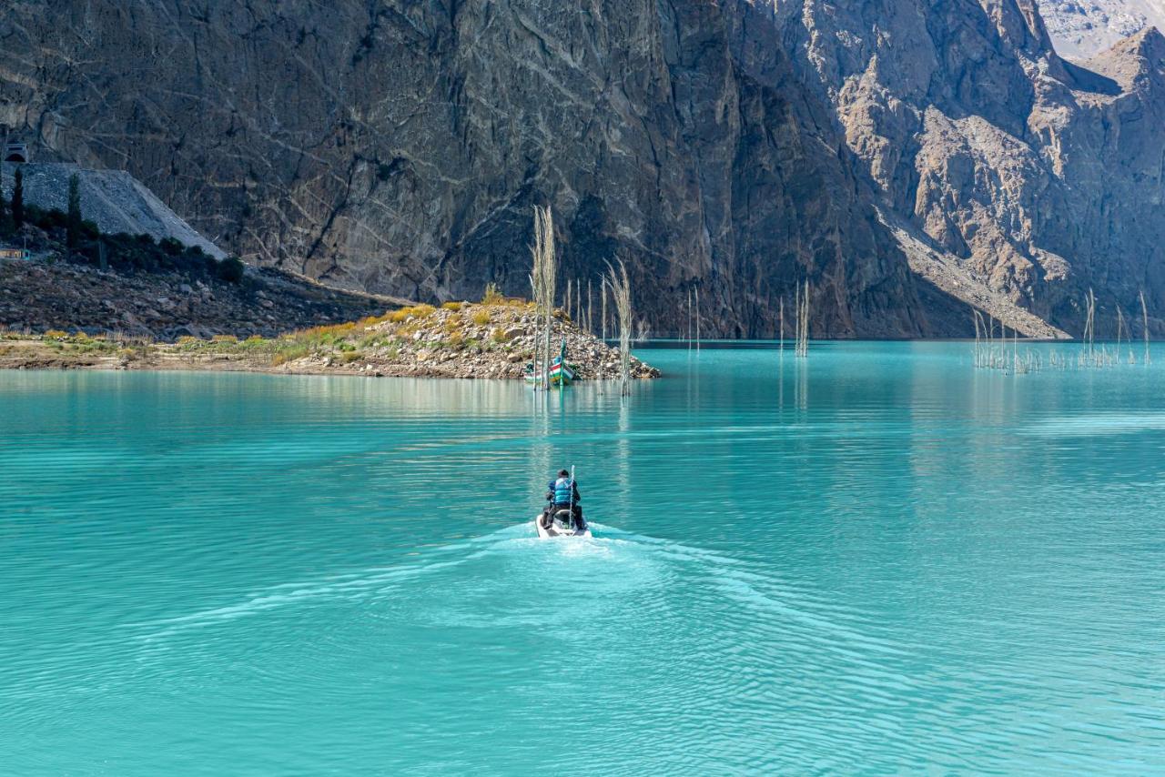 Luxus Hunza Attabad Lake Resort Karimabad  Buitenkant foto