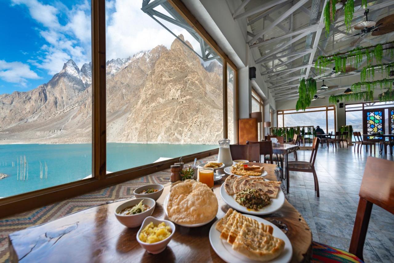 Luxus Hunza Attabad Lake Resort Karimabad  Buitenkant foto