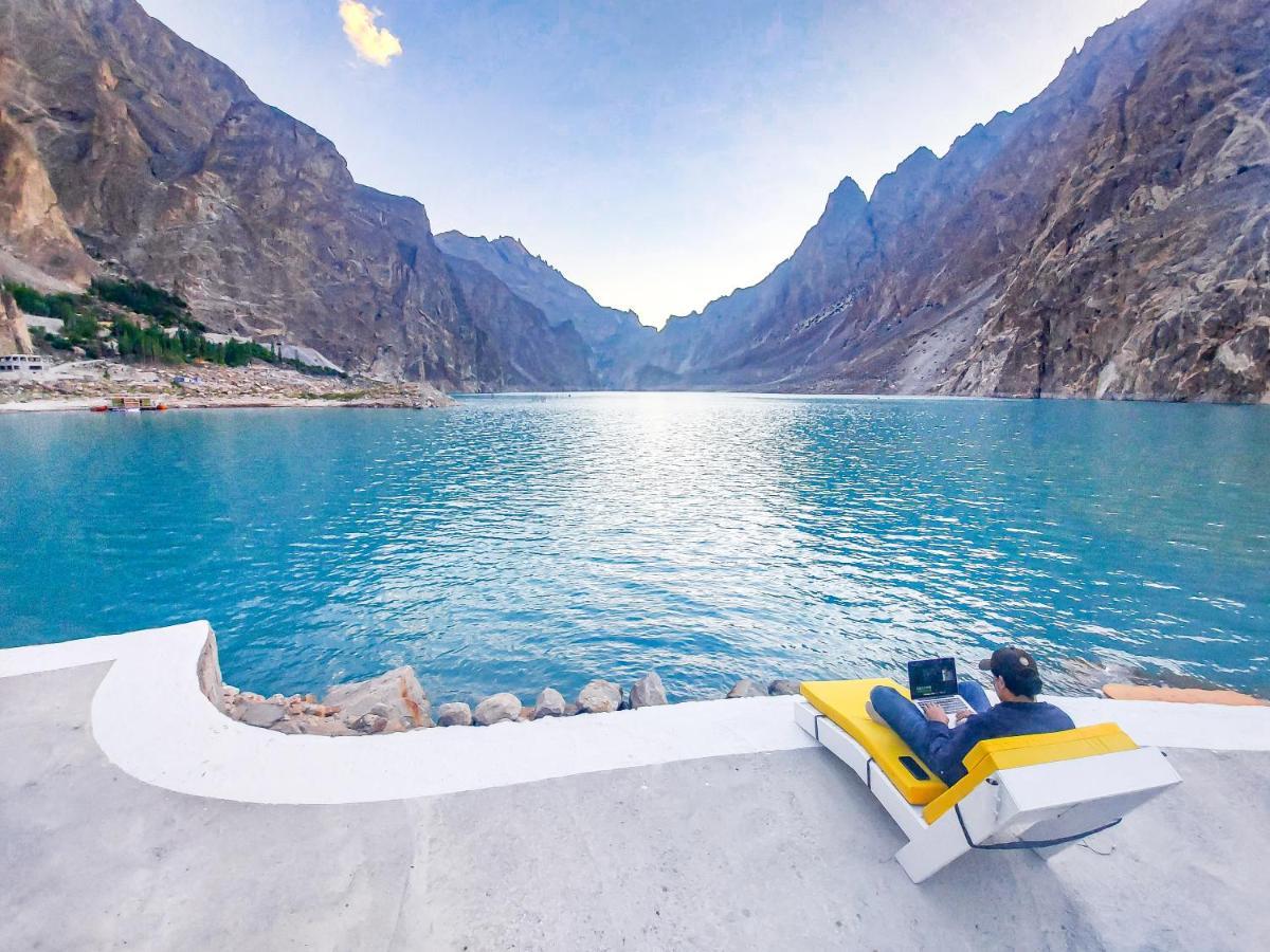 Luxus Hunza Attabad Lake Resort Karimabad  Buitenkant foto