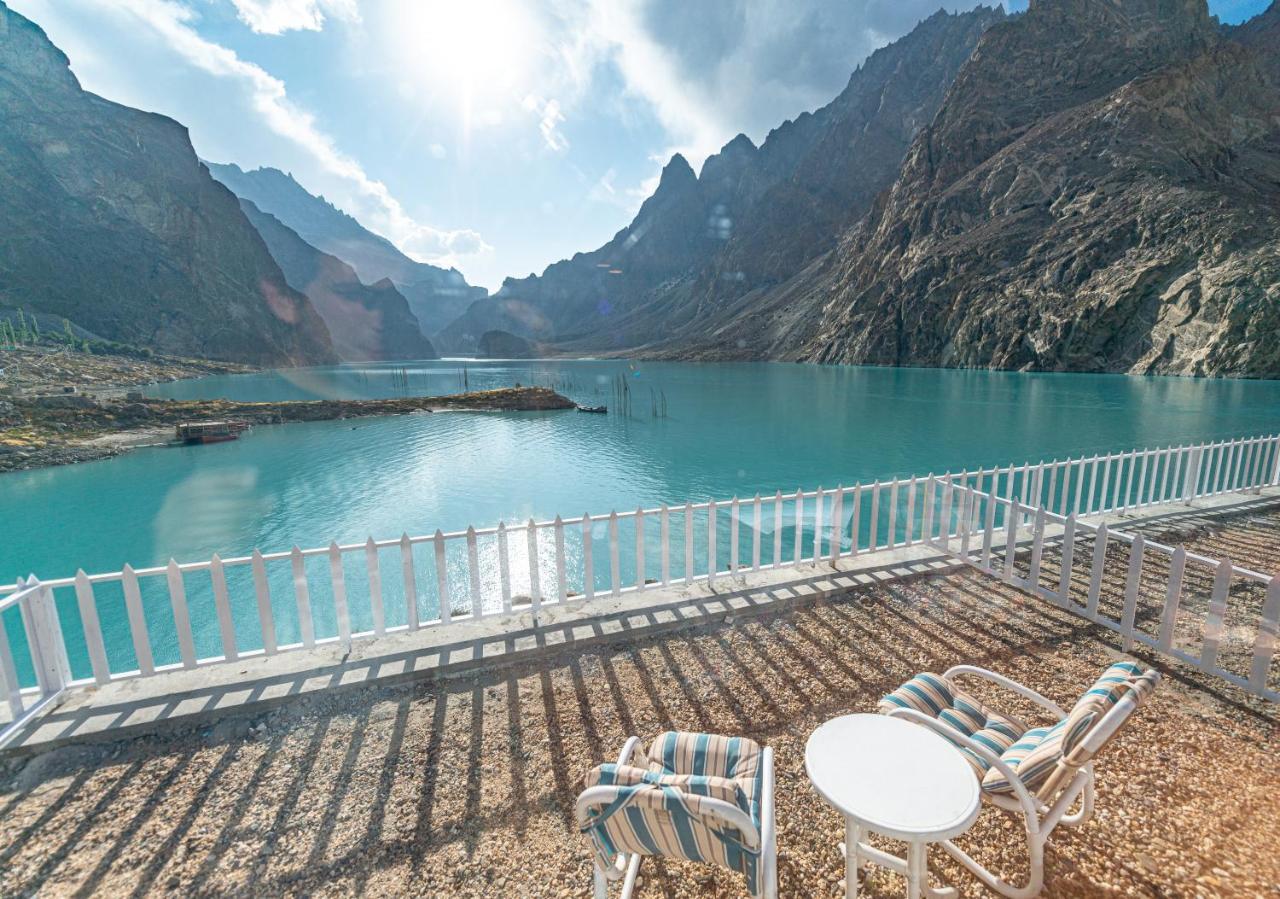 Luxus Hunza Attabad Lake Resort Karimabad  Buitenkant foto