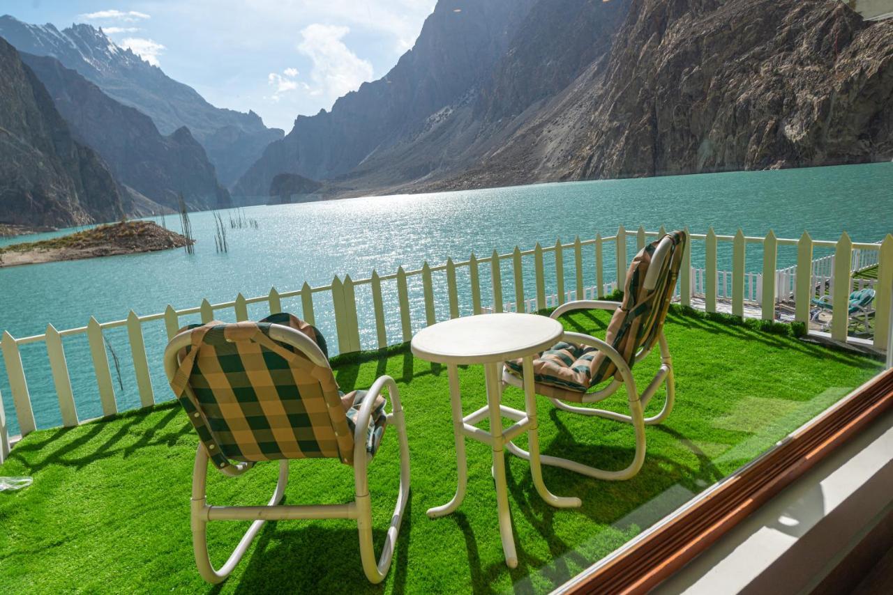 Luxus Hunza Attabad Lake Resort Karimabad  Buitenkant foto