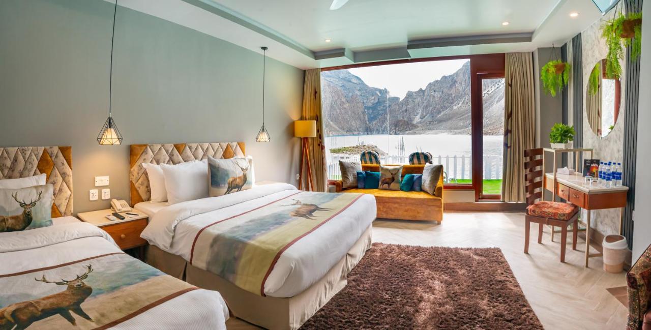 Luxus Hunza Attabad Lake Resort Karimabad  Buitenkant foto