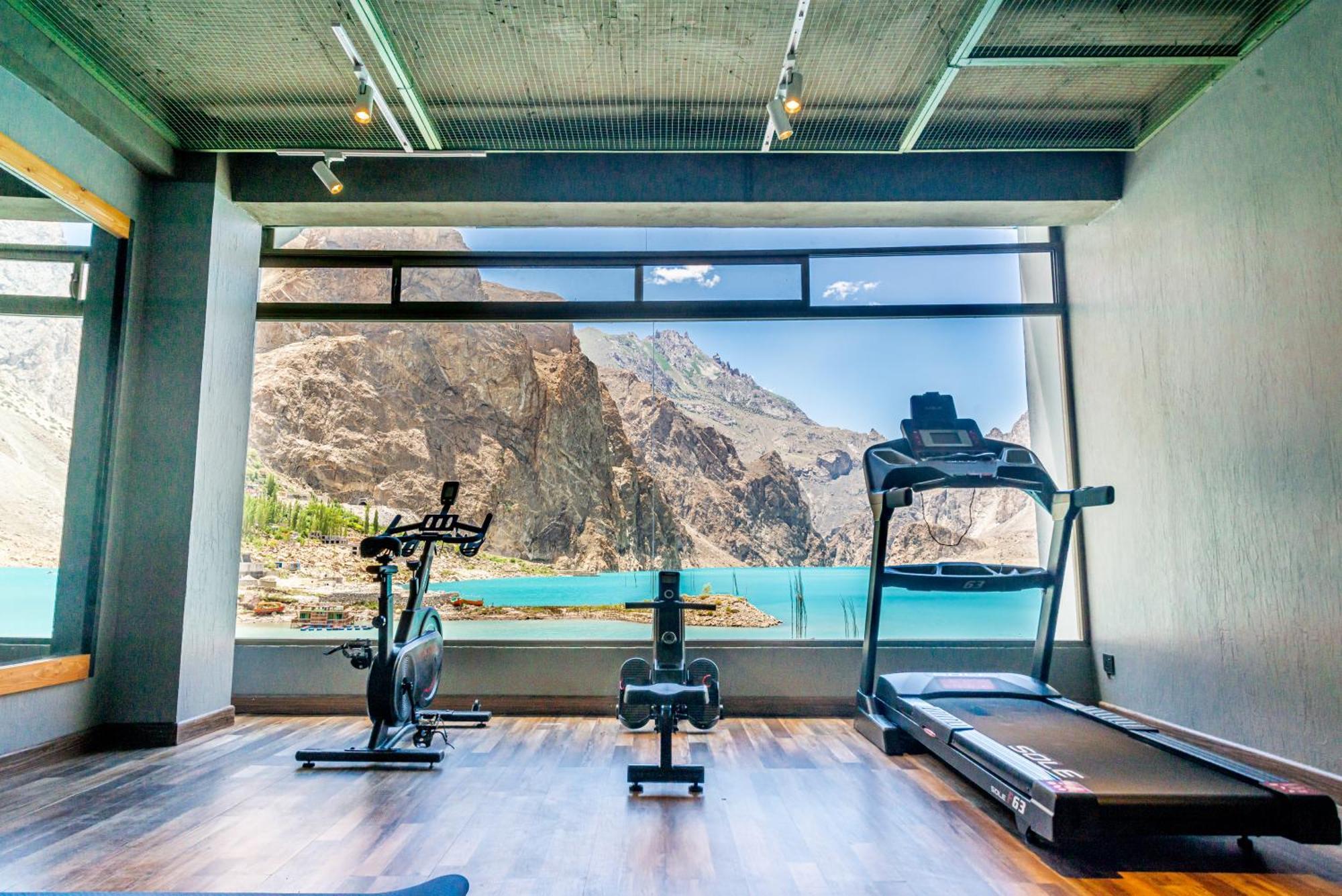 Luxus Hunza Attabad Lake Resort Karimabad  Buitenkant foto