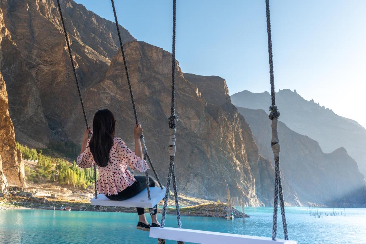 Luxus Hunza Attabad Lake Resort Karimabad  Buitenkant foto